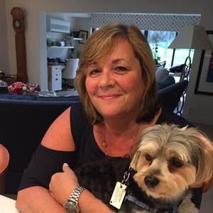 Meet your Posher, Carrie